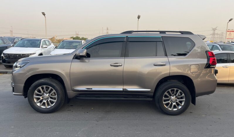 
								2020 Toyota Land Cruiser Prado VXL – Premium Edition full									