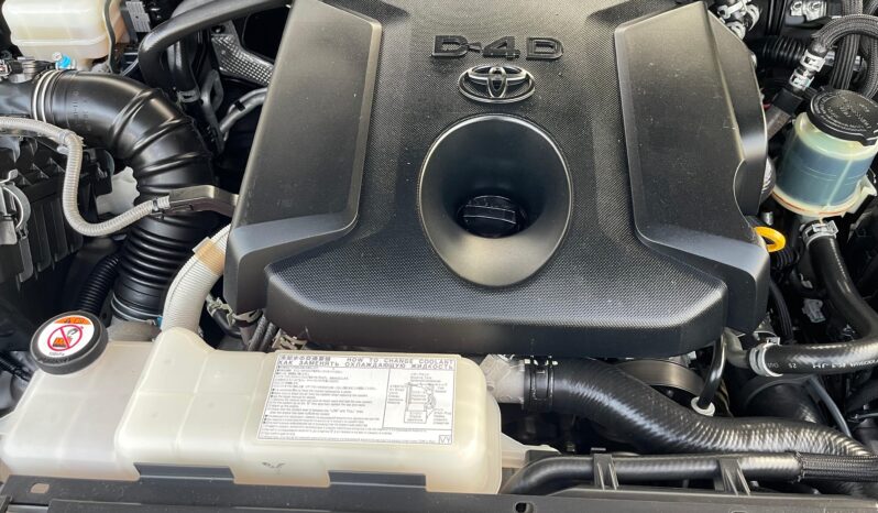 
								2020 Toyota Land Cruiser Prado VXL – Premium Edition full									